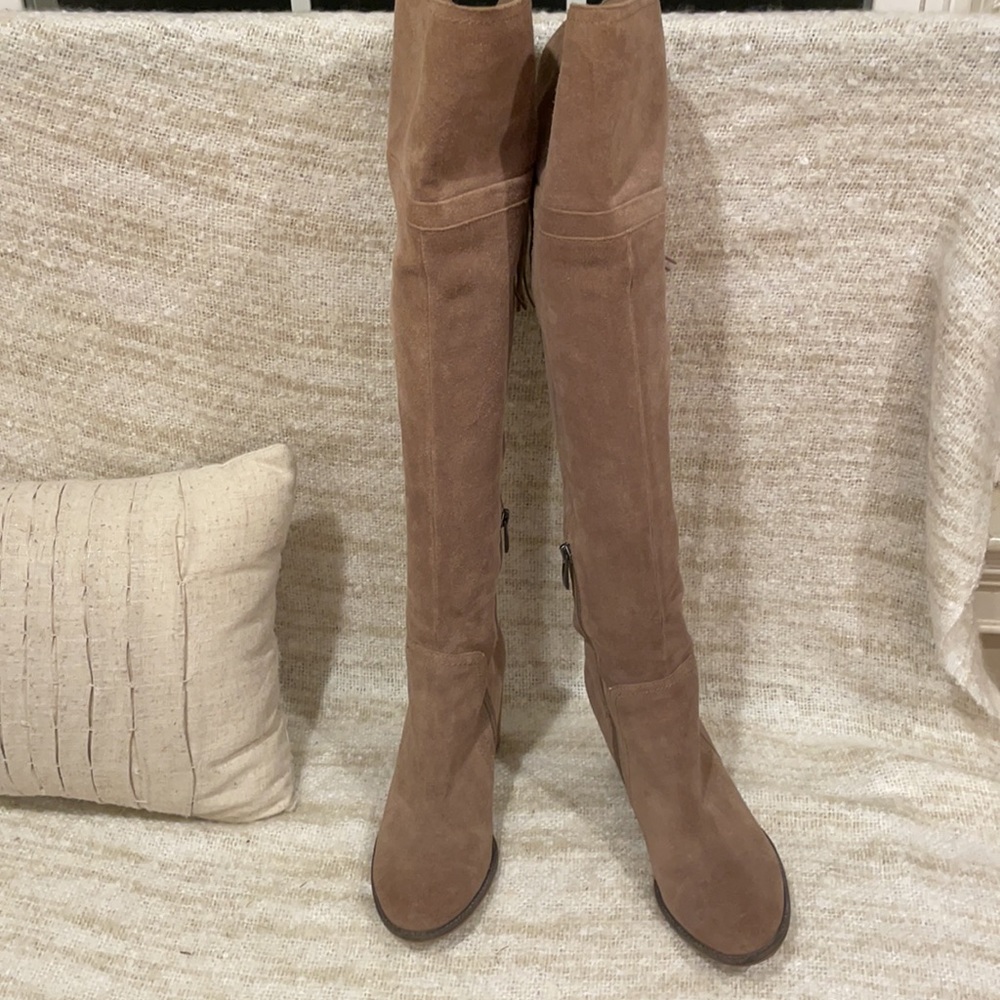 Franco Sarto light brown suede boots (size 8)
